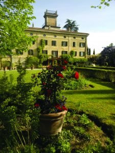 LuxeGetaways - Villa Ercolano - Luxury Italian Villa