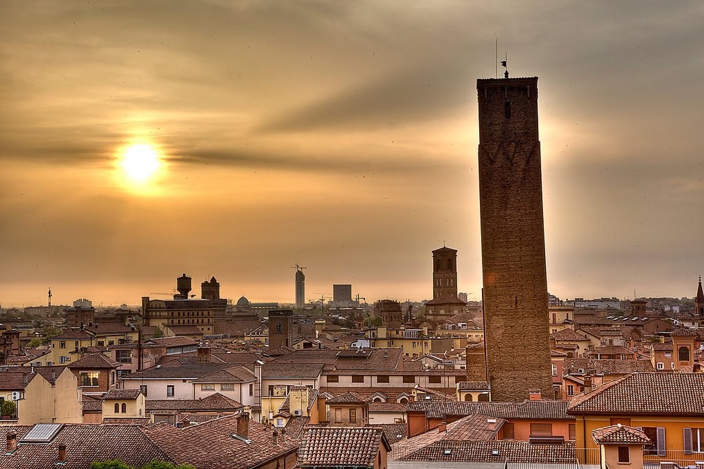 Grand Cities and Their Grand Dames: Five-Star Stays in Bologna and Verona