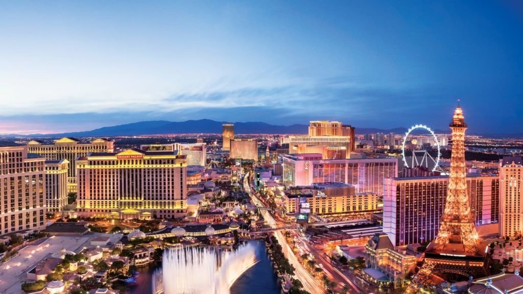 A 5-day “Over-the-Top” Foodie Getaway to Las Vegas