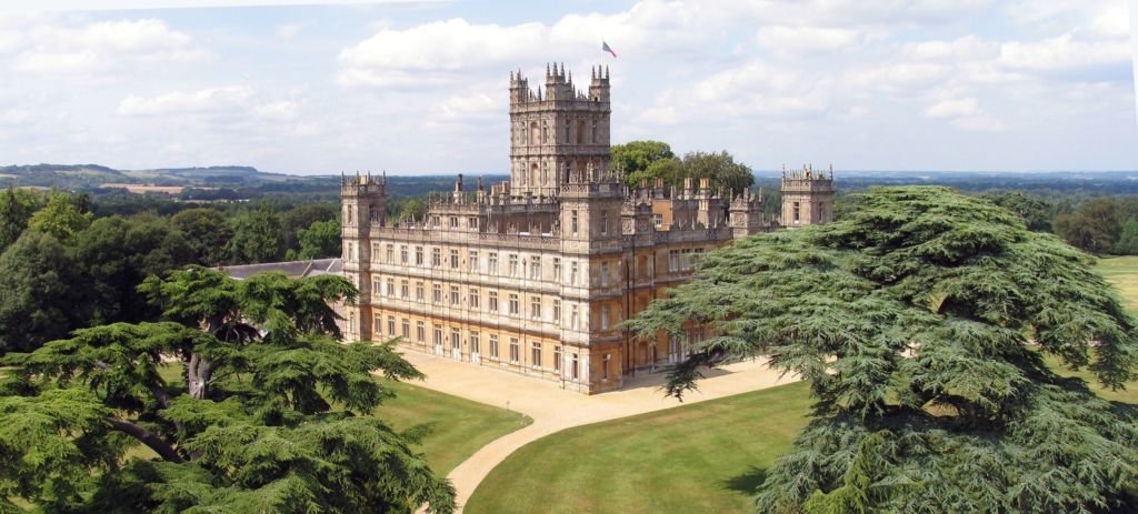 Everything You Need for a United Kingdom Getaway Inspired by Downton Abbey