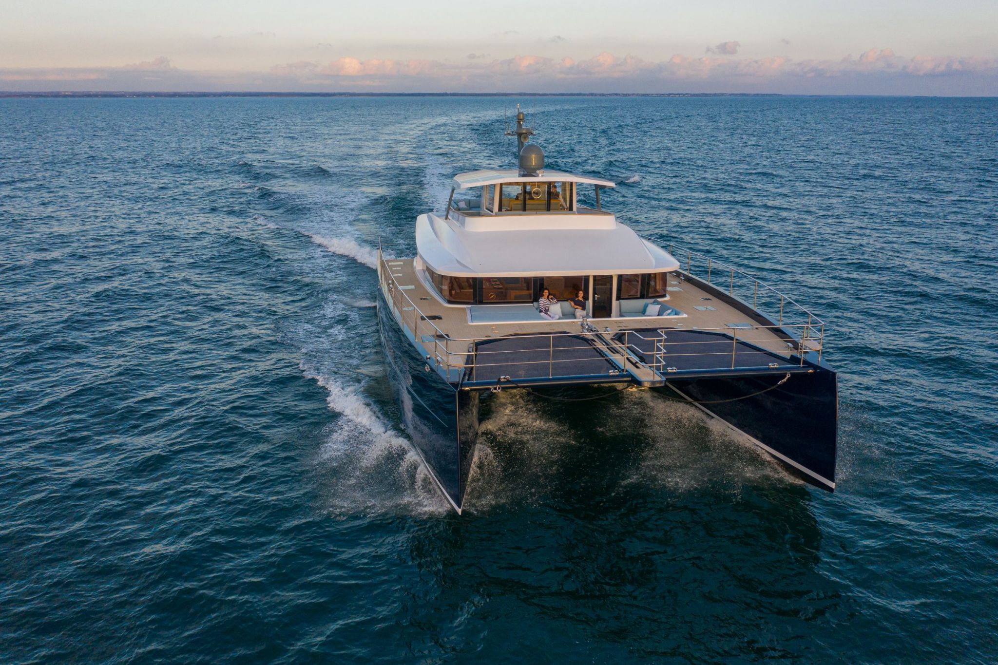 JFA Yachts Introduces the Long Island Power 78’ – 4Ever