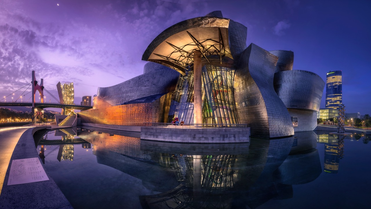 Guggenheim art Museum Bilbao spain