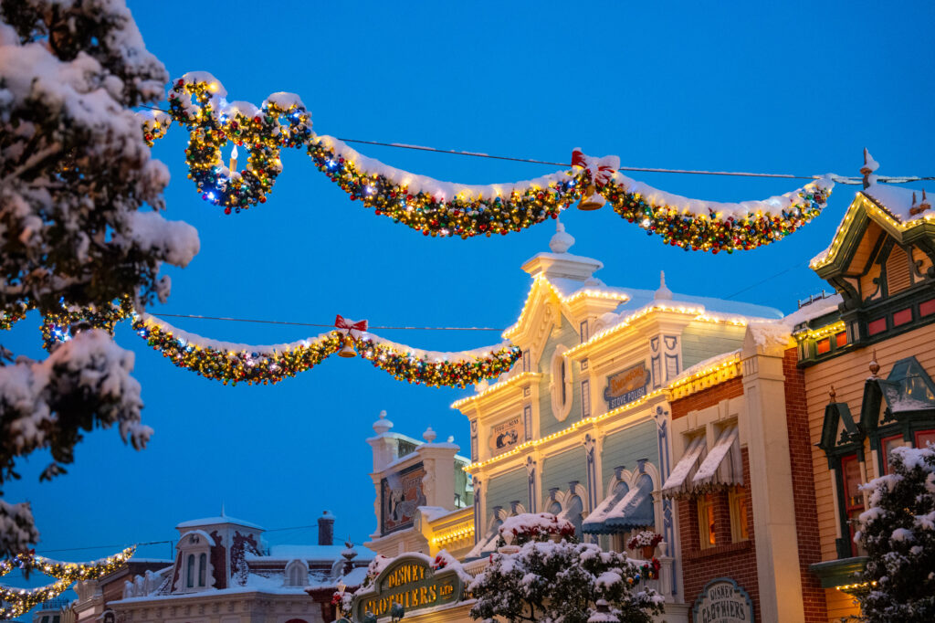 disneyland paris christmas